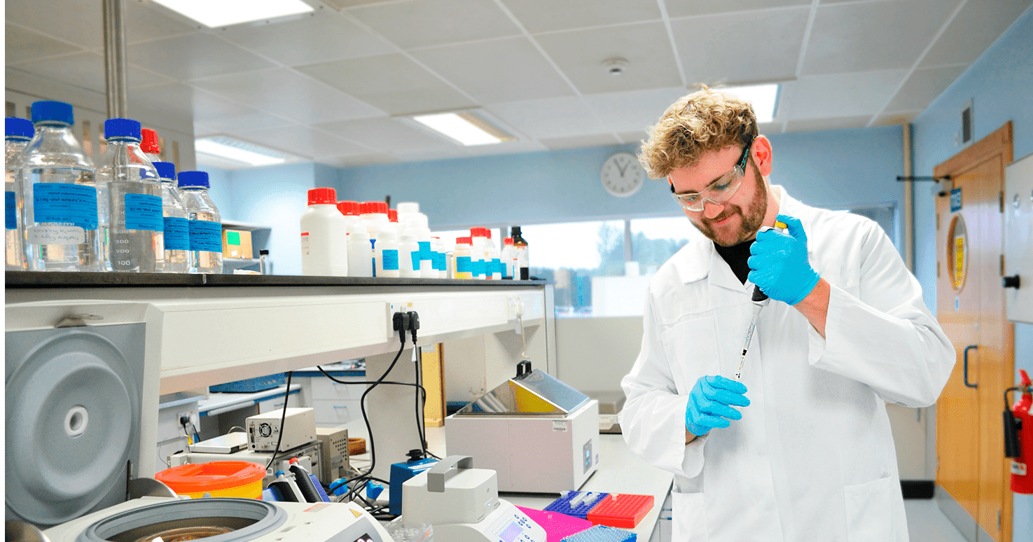 Greg Holgate, Biocatalysis Chemist low res