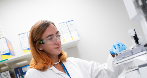 Analyst in Radiofilum's analytical laboratories